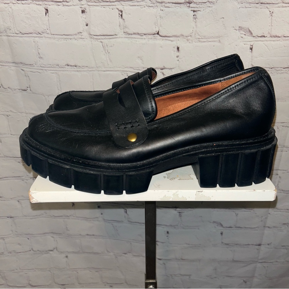 Vionic Elodie chunky loafers size 8 M